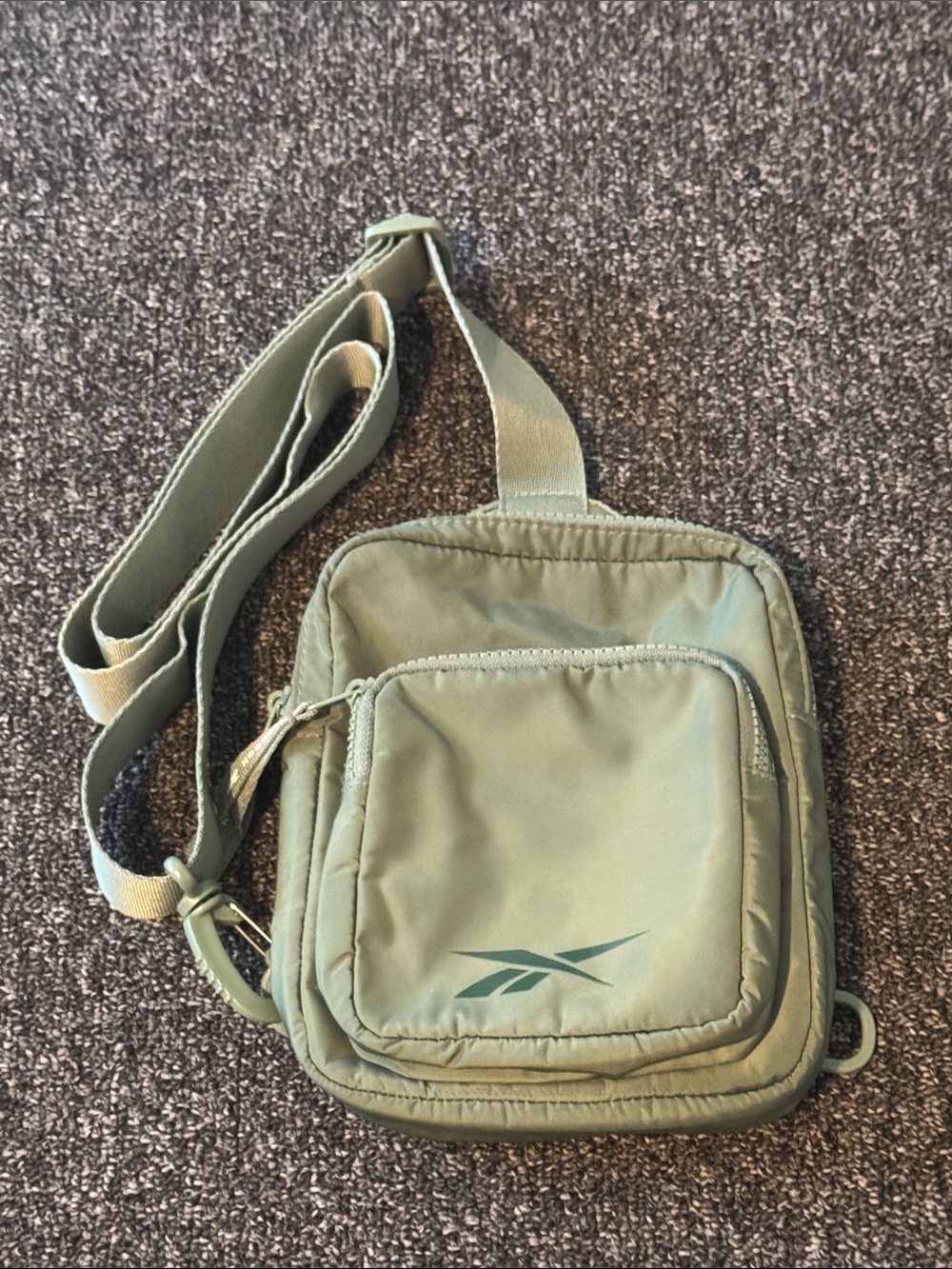 Reebok Gage Crossbody Bag - Sage Green